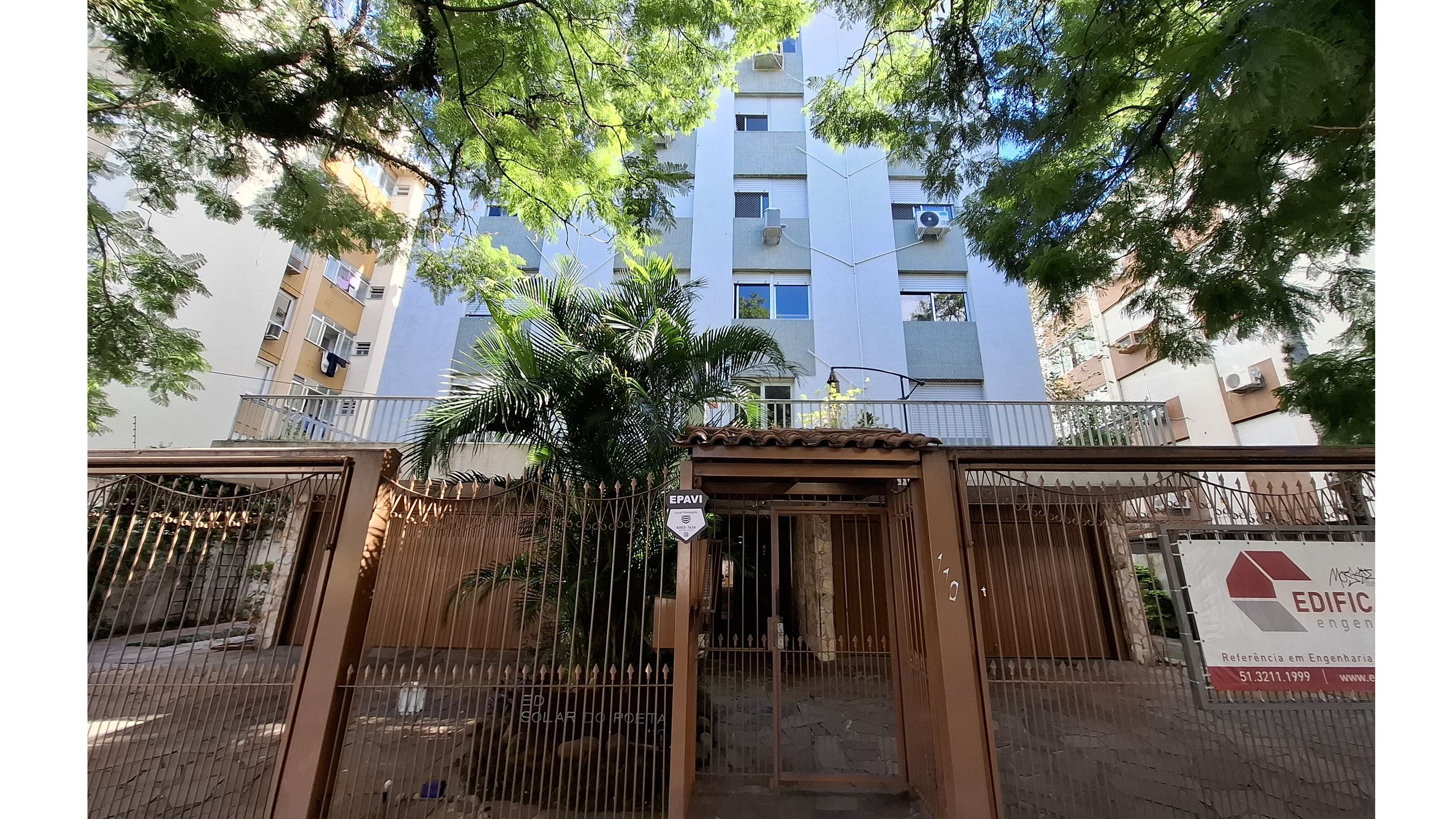 Apartamento para venda no bairro Azenha em Porto Alegre