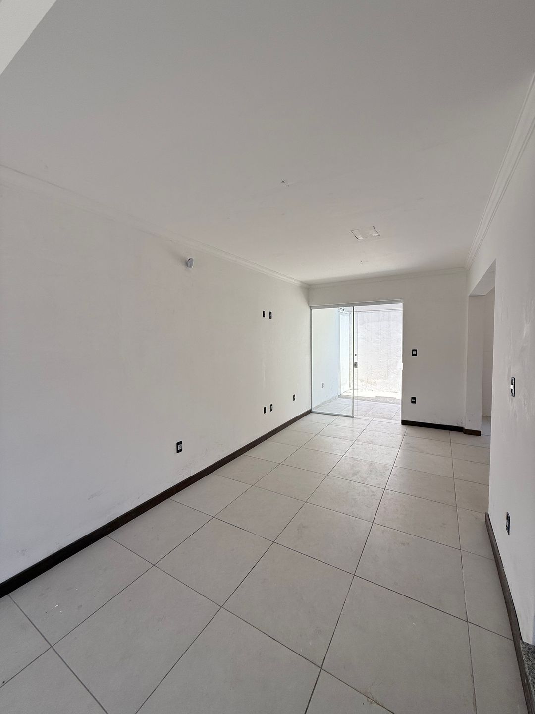 Casa 3 quartos sendo 1 suíte para venda no bairro Camaquã em Porto Alegre