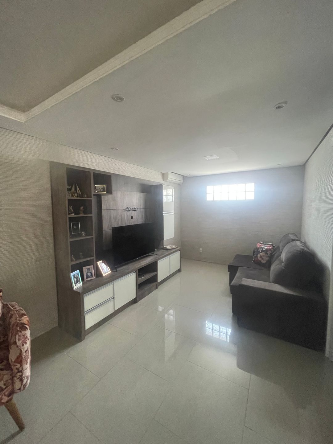 Casa para venda no bairro Centro em Viamão