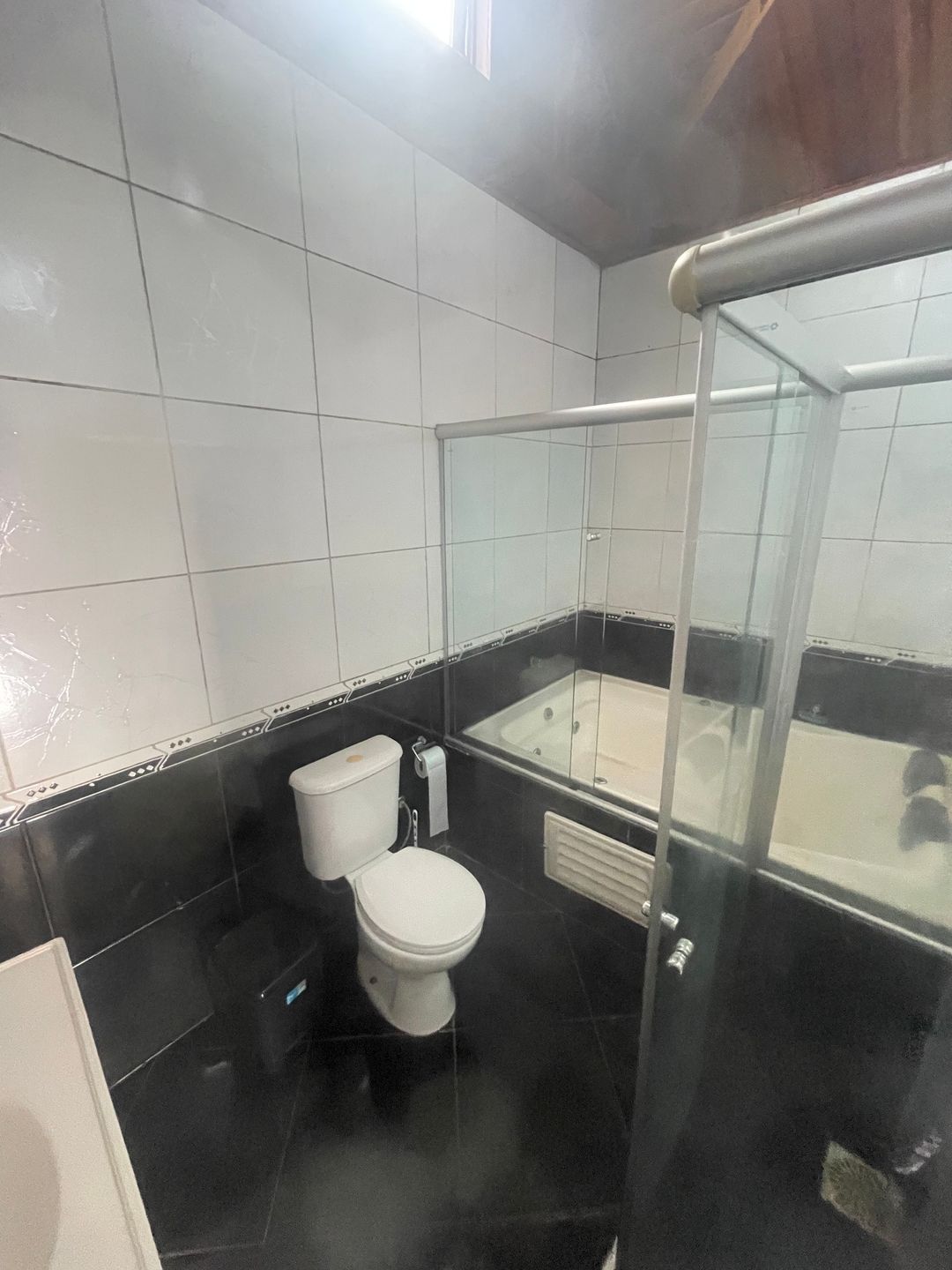 Casa para venda no bairro Centro em Viamão