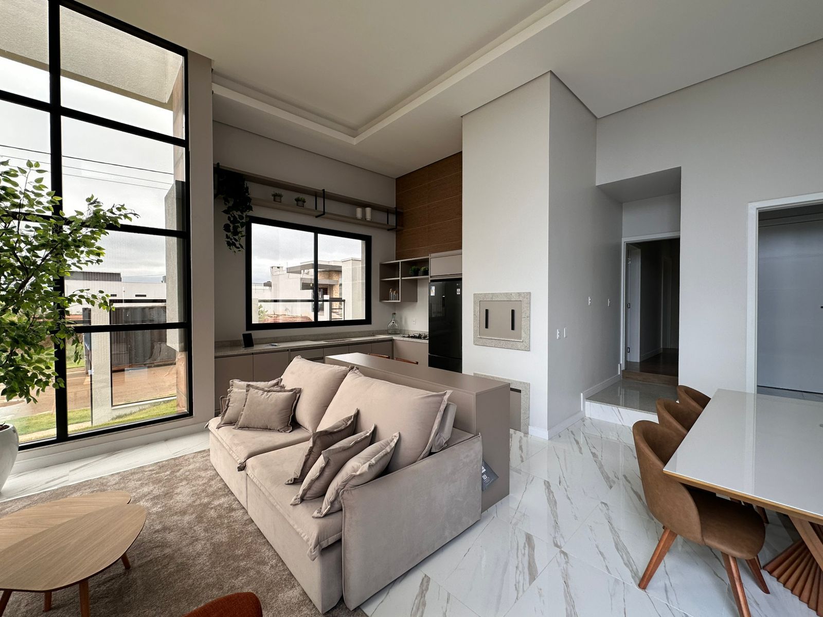 Casa 2 quartos sendo 1 suíte para venda no bairro São Luiz Gonzaga em Passo Fundo