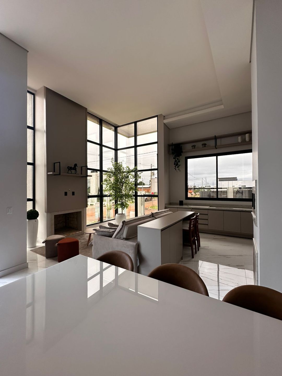 Casa 2 quartos sendo 1 suíte para venda no bairro São Luiz Gonzaga em Passo Fundo