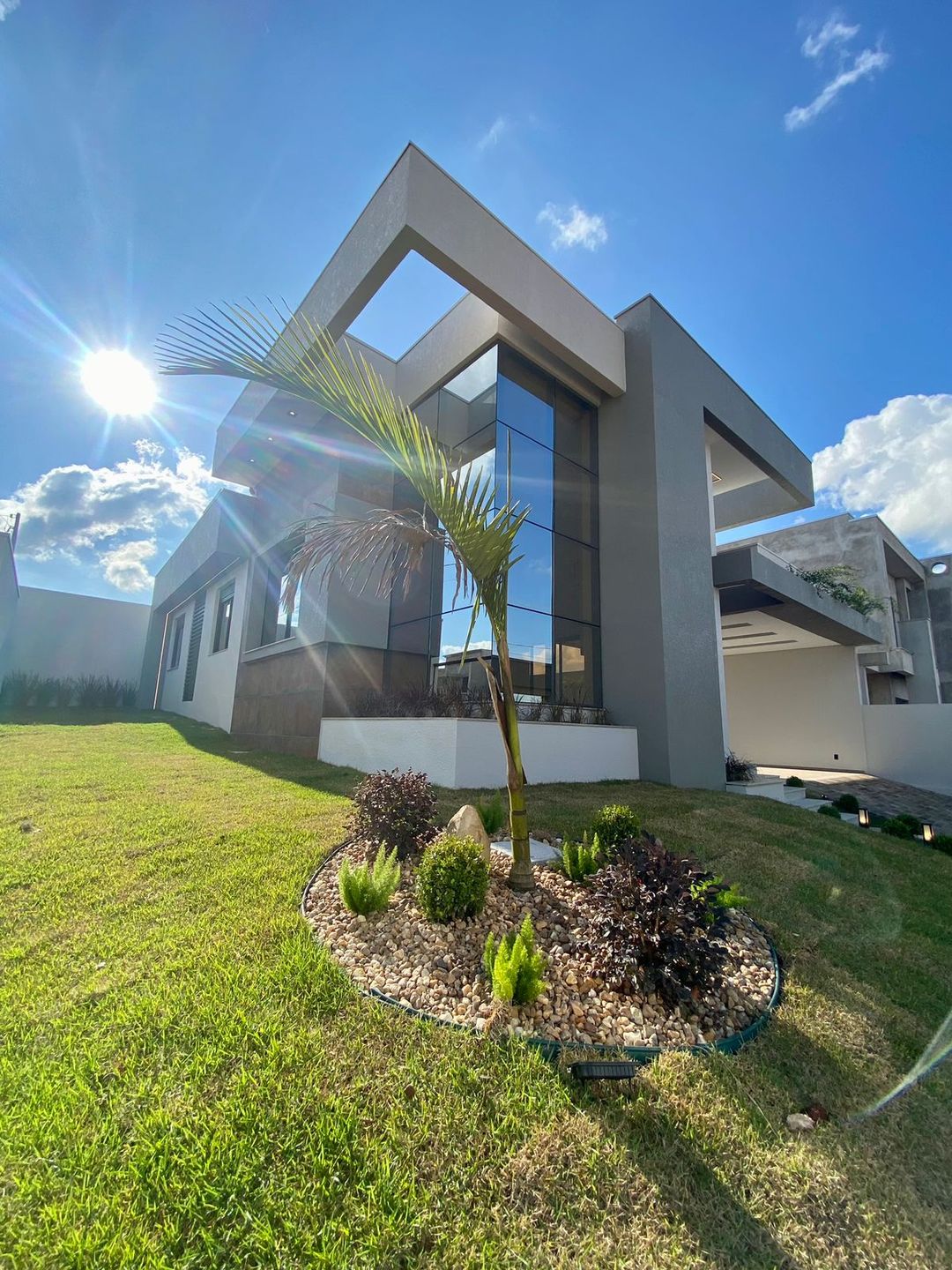 Casa 2 quartos sendo 1 suíte para venda no bairro São Luiz Gonzaga em Passo Fundo