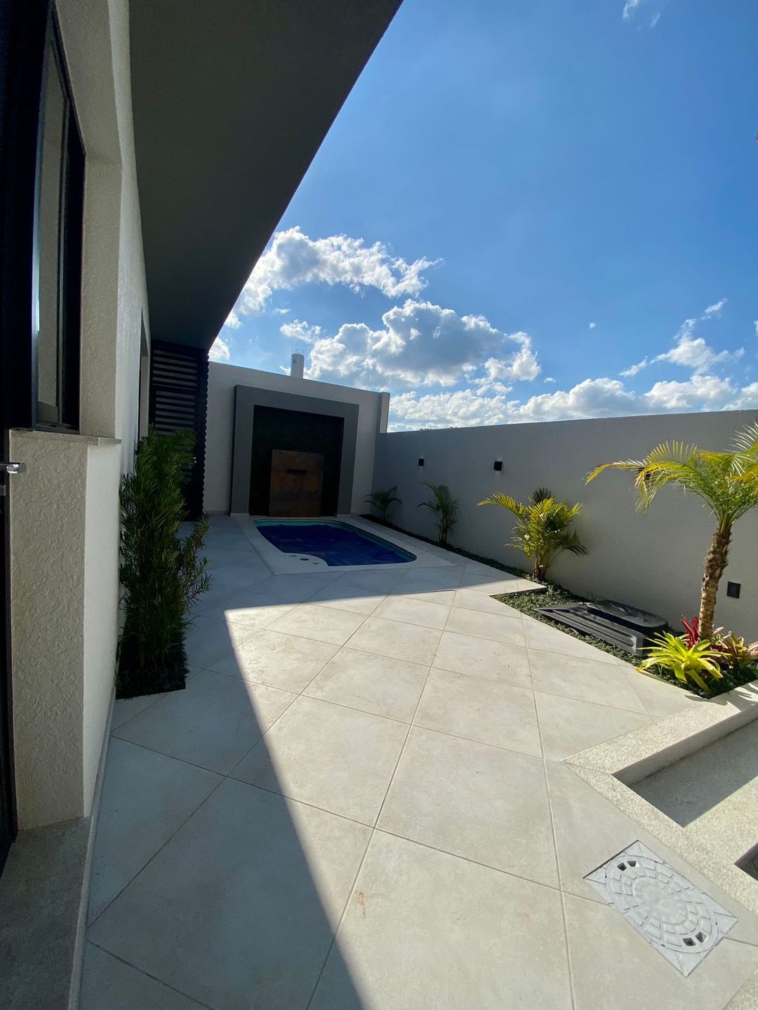 Casa 2 quartos sendo 1 suíte para venda no bairro São Luiz Gonzaga em Passo Fundo