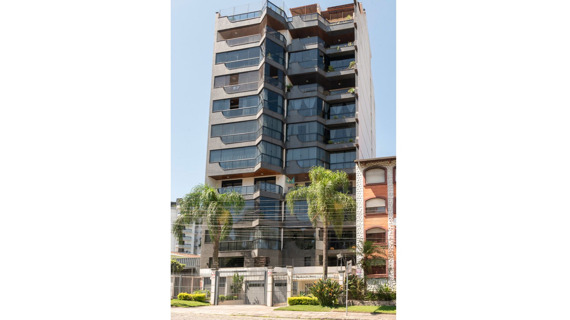 Apartamento 4 quartos sendo 4 suítes para venda no bairro Panazzolo em Caxias do Sul