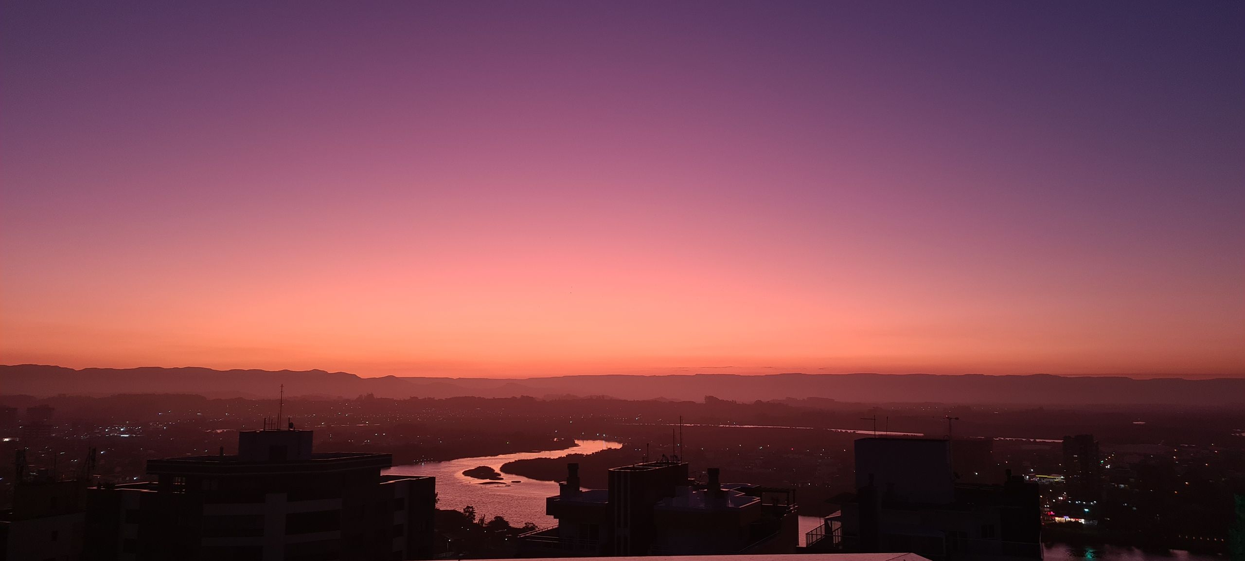 Cobertura 3 quartos sendo 3 suítes para venda no bairro Praia Grande em Torres