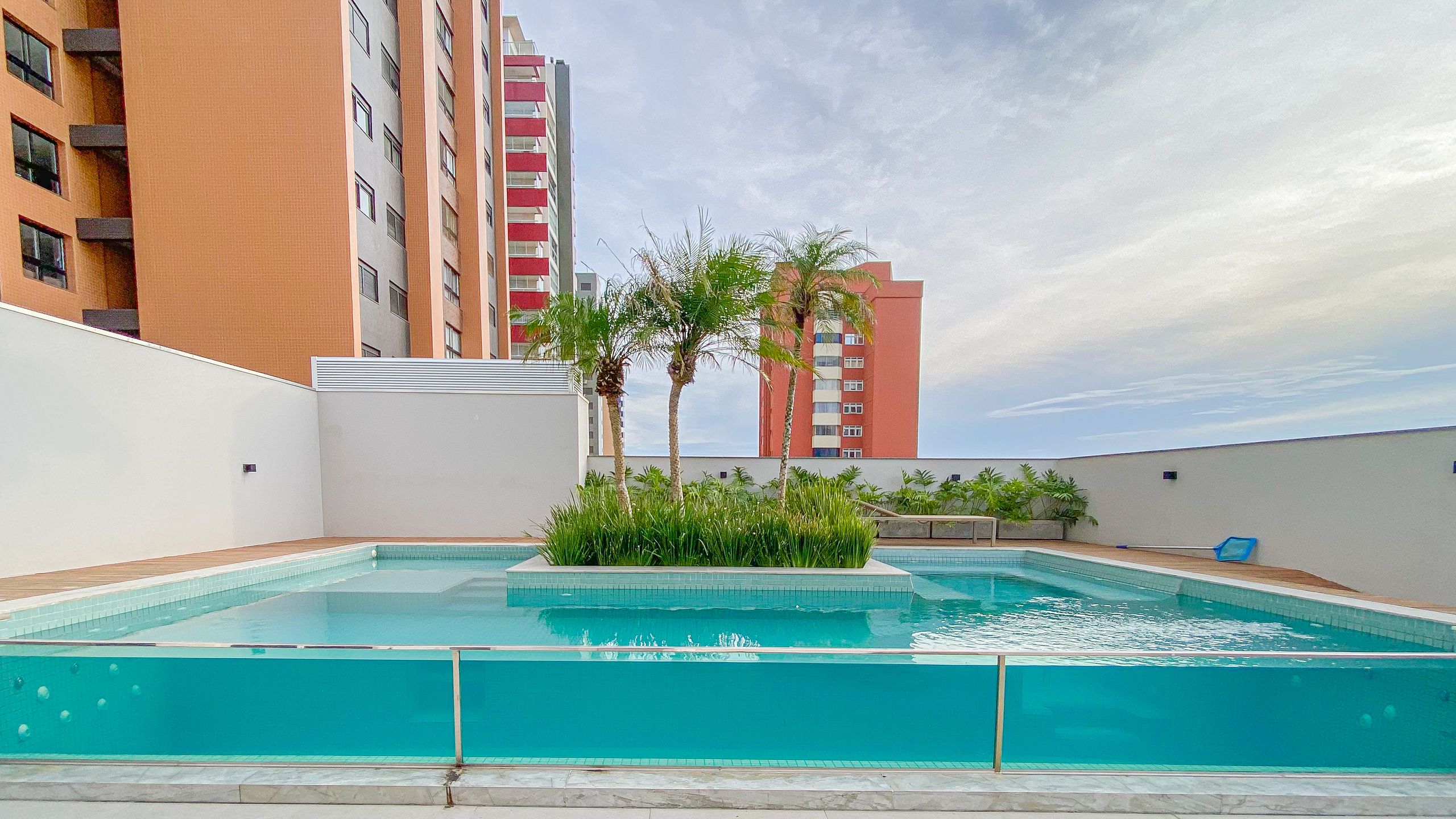 Apartamento 3 quartos sendo 1 suíte para venda no bairro Centro em Torres