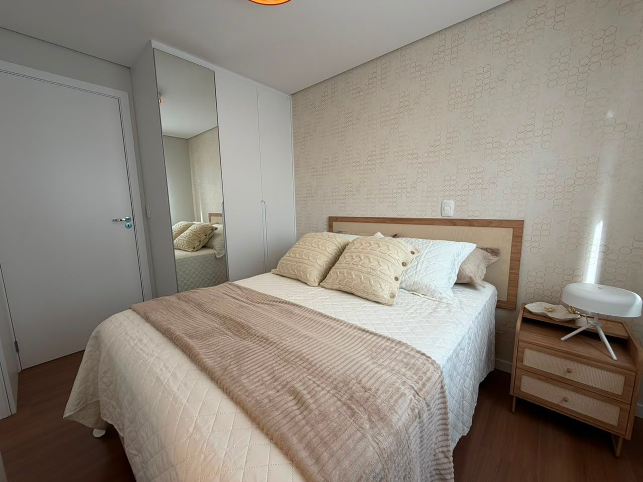 Apartamento para venda no bairro Madureira em Caxias do Sul