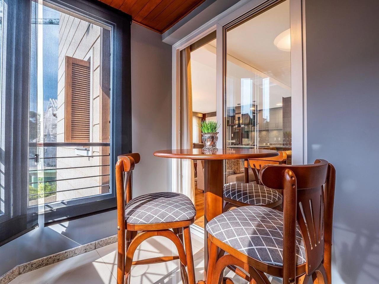 Apartamento para venda no bairro Centro em Gramado