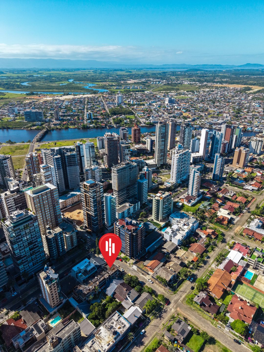 Apartamento 4 quartos sendo 4 suítes para venda no bairro Praia Grande em Torres