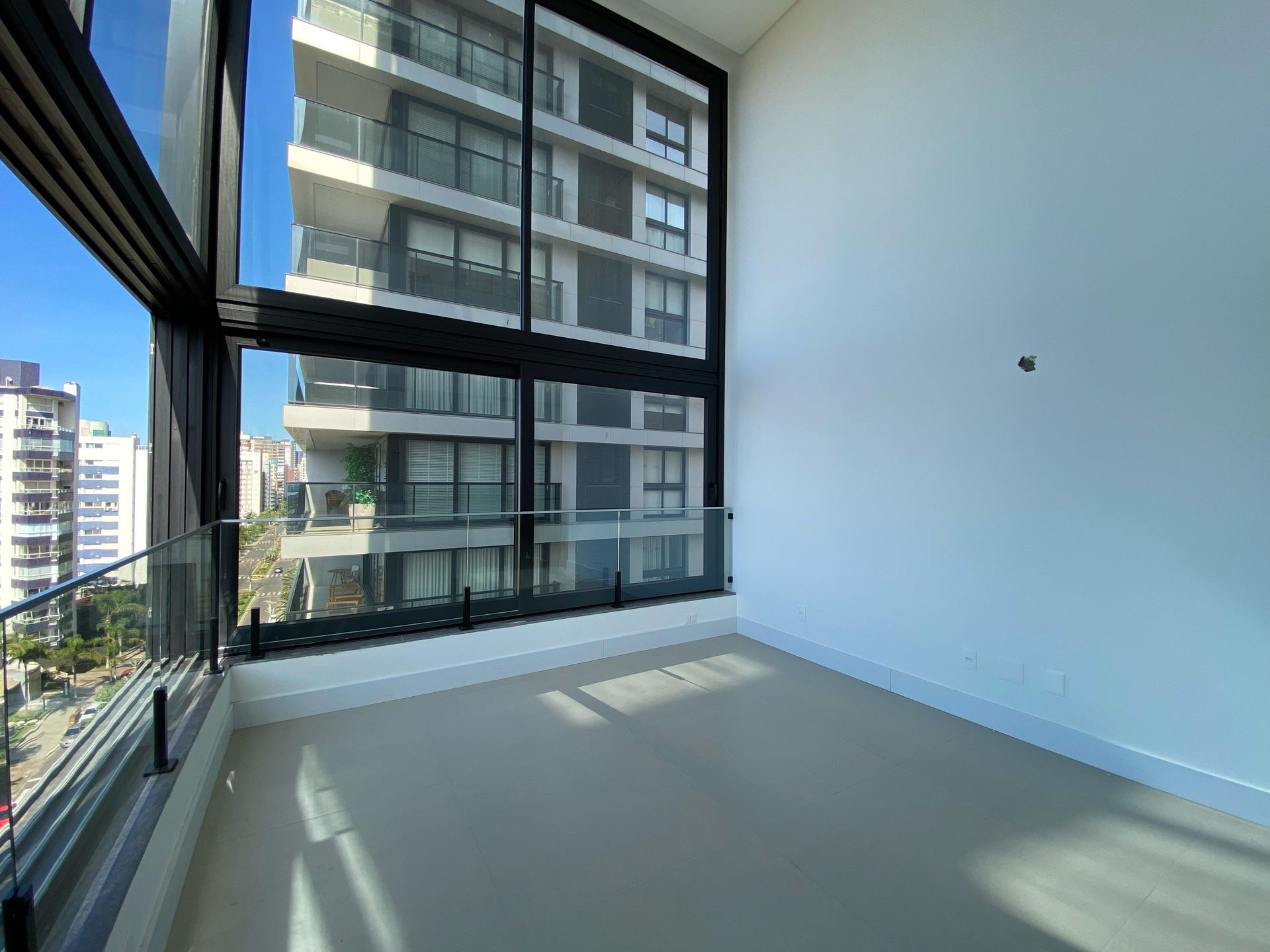 Apartamento 3 quartos sendo 1 suíte para venda no bairro Predial em Torres