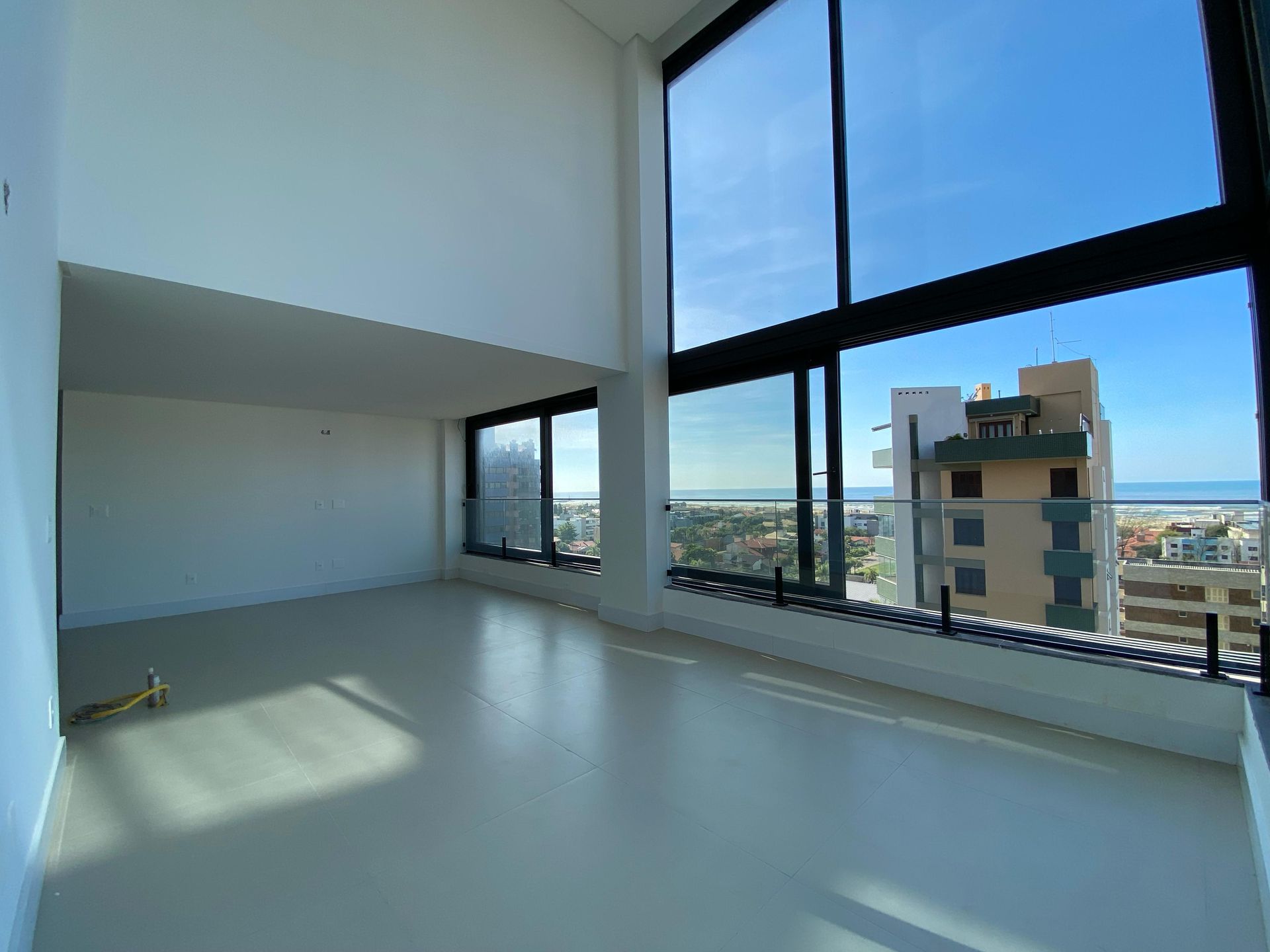 Apartamento 3 quartos sendo 1 suíte para venda no bairro Predial em Torres