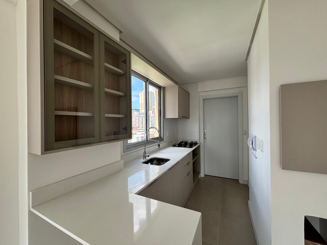 Apartamento 2 quartos sendo 1 suíte para venda no bairro Centro  em Passo Fundo