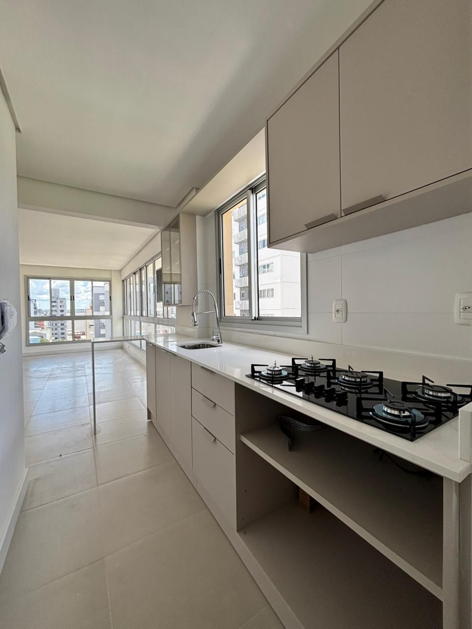 Apartamento 2 quartos sendo 1 suíte para venda no bairro Centro  em Passo Fundo