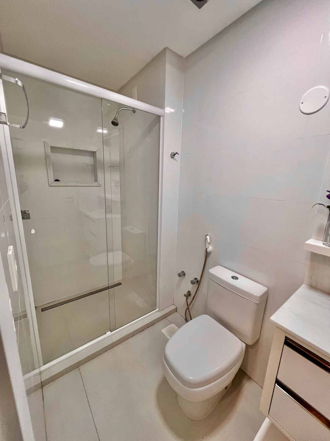 Apartamento 3 quartos sendo 3 suítes para venda no bairro Prainha em Torres