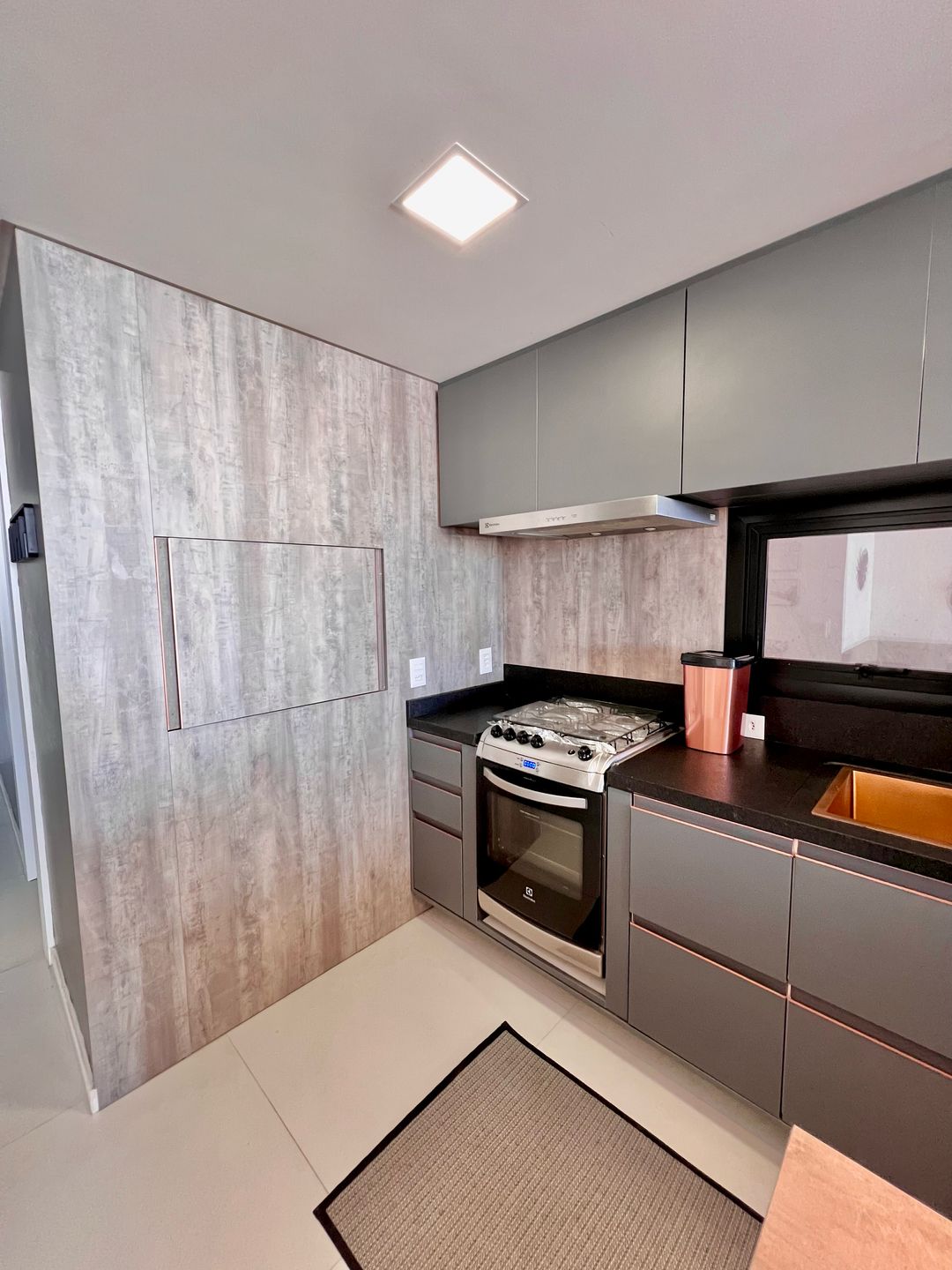 Apartamento 3 quartos sendo 3 suítes para venda no bairro Prainha em Torres