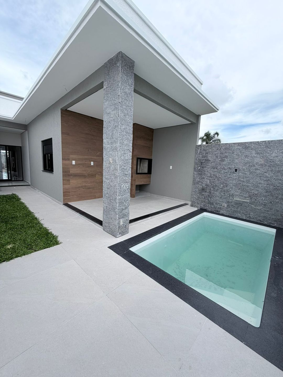 Casa 3 quartos sendo 1 suíte para venda no bairro Petrópolis em Passo Fundo