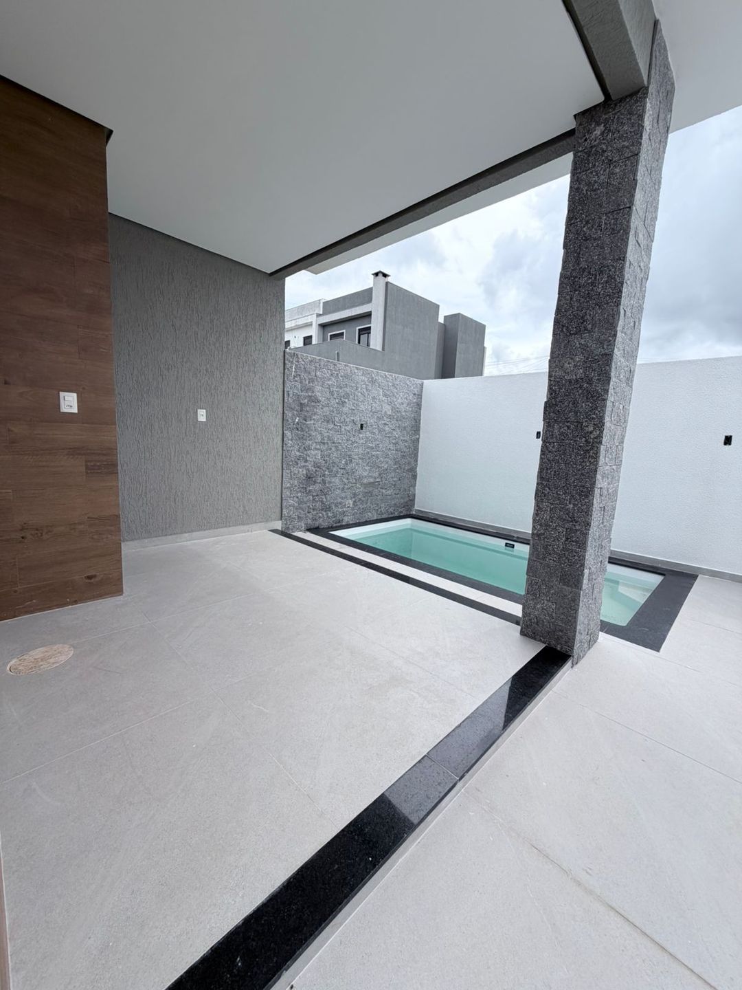 Casa 3 quartos sendo 1 suíte para venda no bairro Petrópolis em Passo Fundo