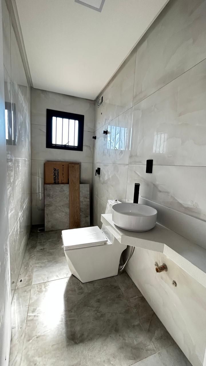 Casa 3 quartos sendo 1 suíte para venda no bairro Nene Graeff em Passo Fundo