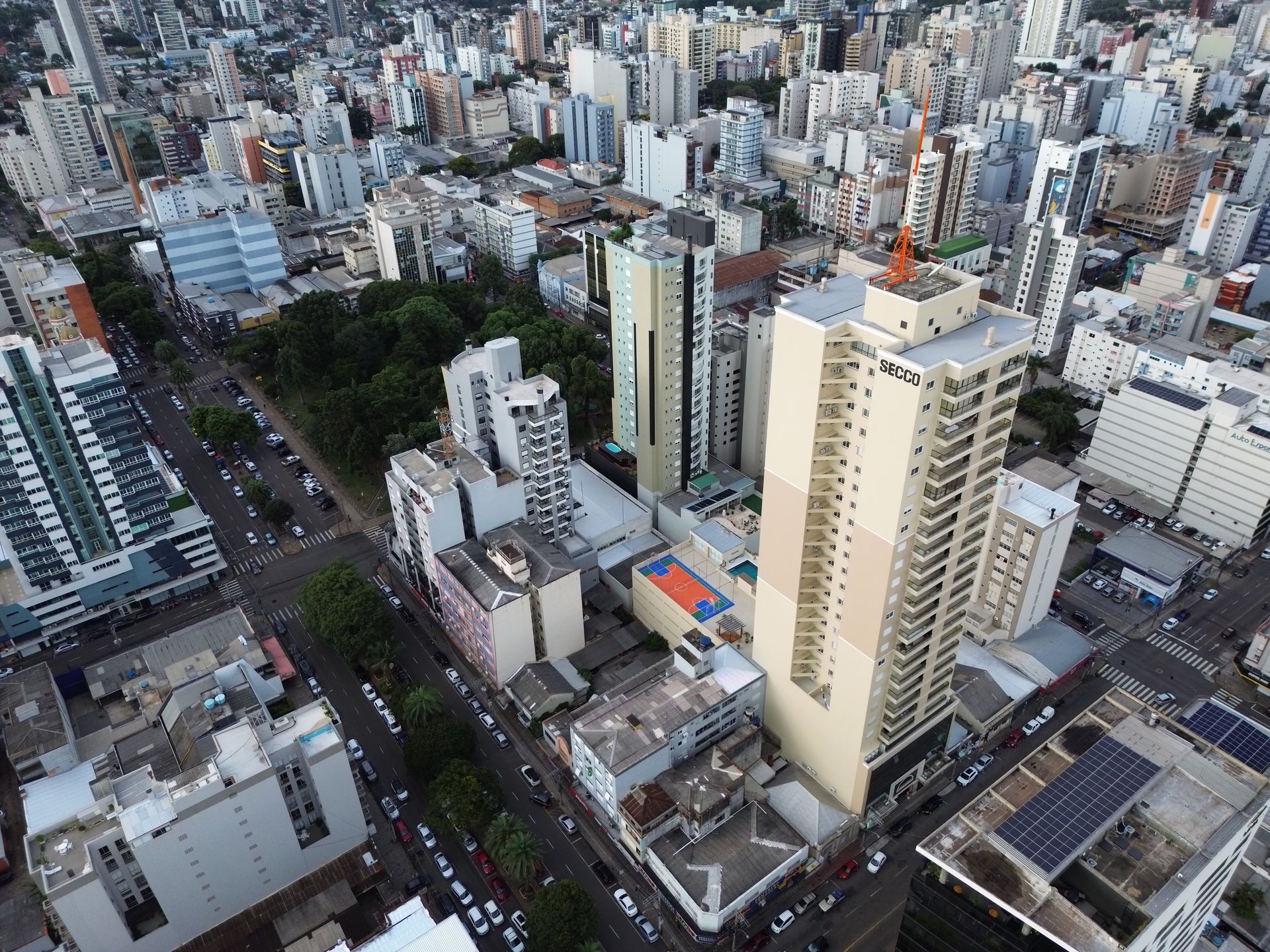 Sala Comercial Térrea para venda no bairro Centro  em Passo Fundo