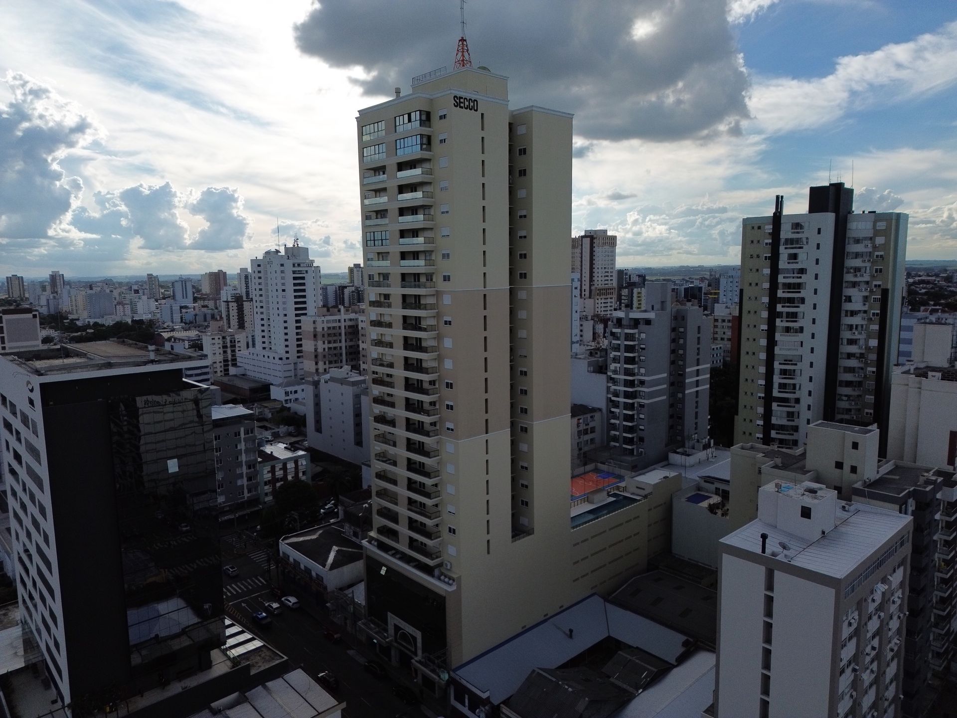Sala Comercial Térrea para venda no bairro Centro  em Passo Fundo
