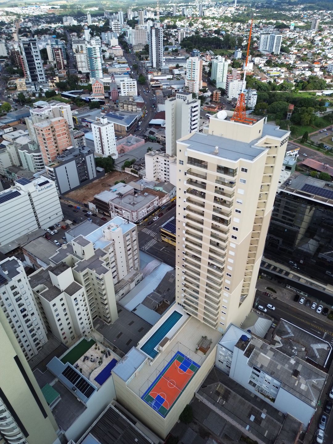 Sala Comercial Térrea para venda no bairro Centro  em Passo Fundo