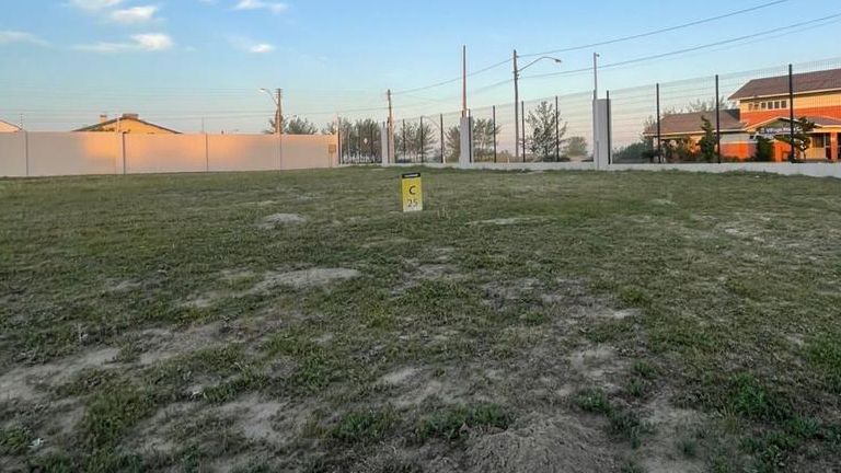 Terreno para venda no bairro Capão Novo em Capão da Canoa