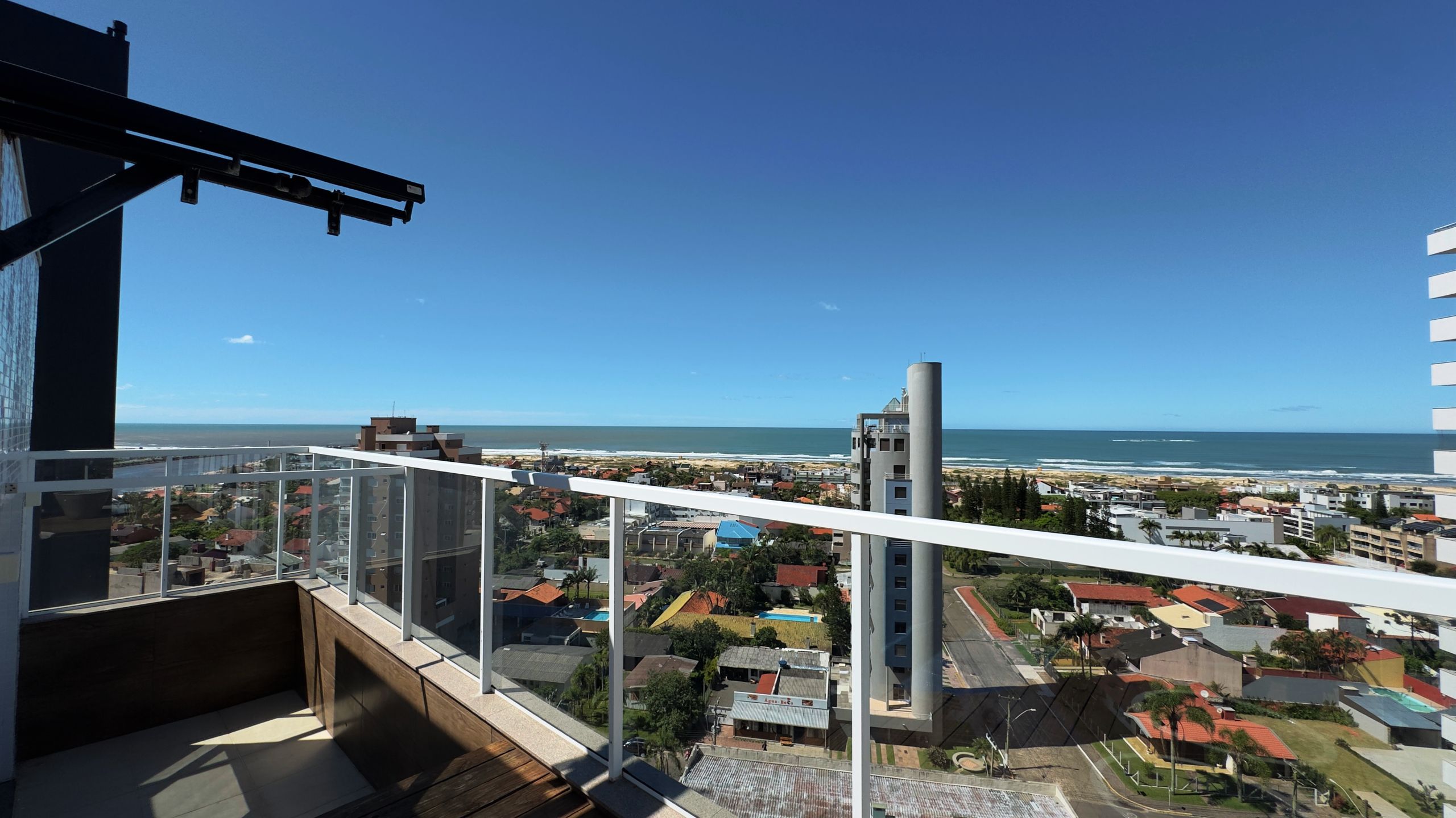 Cobertura para venda no bairro Praia Grande em Torres
