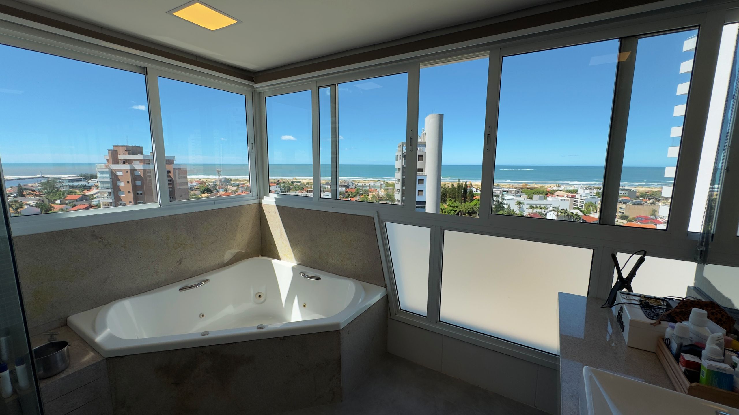 Cobertura para venda no bairro Praia Grande em Torres