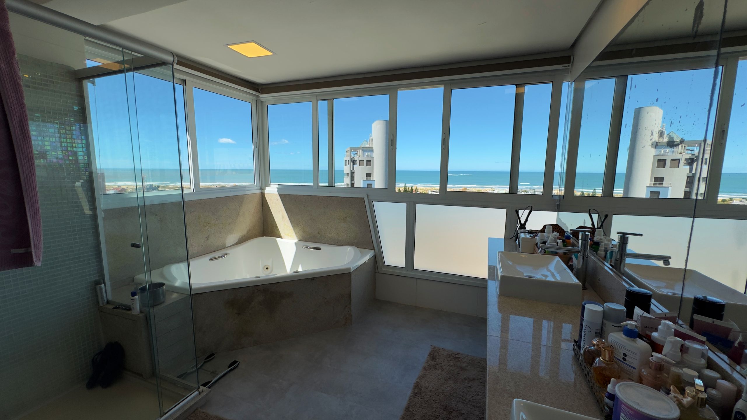 Cobertura para venda no bairro Praia Grande em Torres