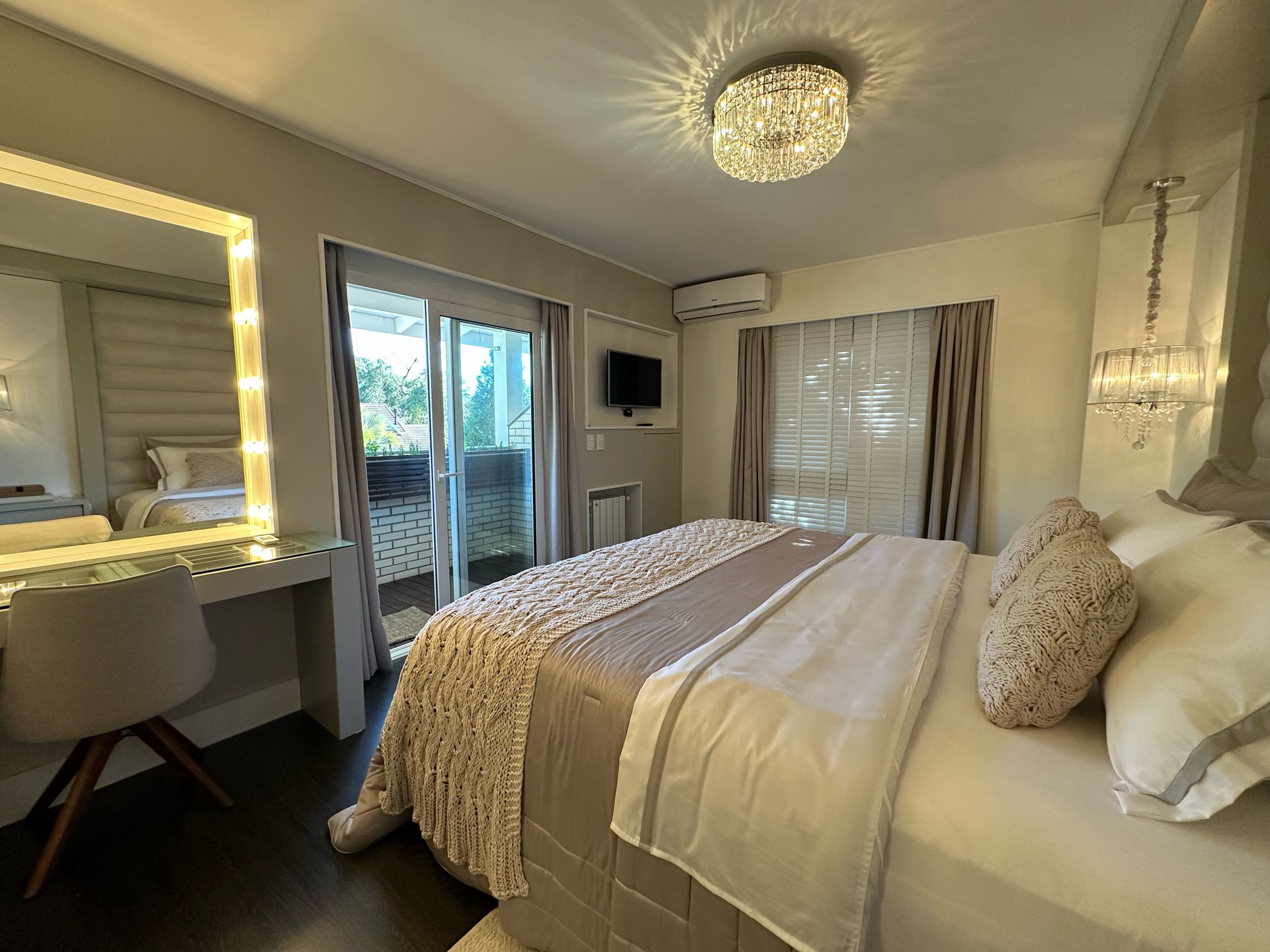 Casa 3 quartos sendo 3 suítes para venda no bairro Centro em Gramado