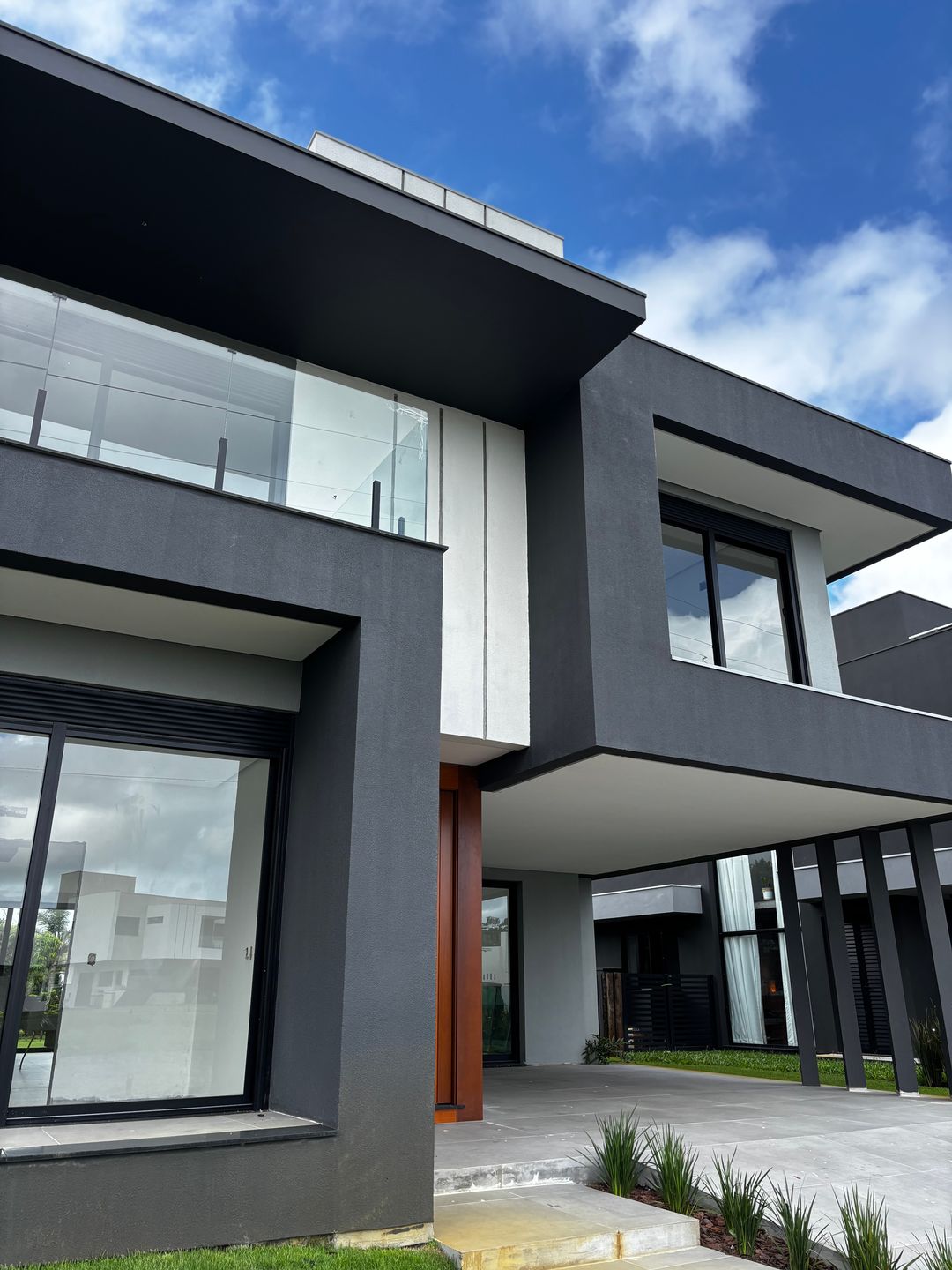 Casa 4 quartos sendo 4 suítes para venda no bairro Itapeva em Torres