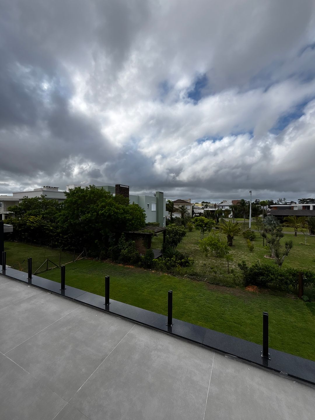 Casa 4 quartos sendo 4 suítes para venda no bairro Itapeva em Torres