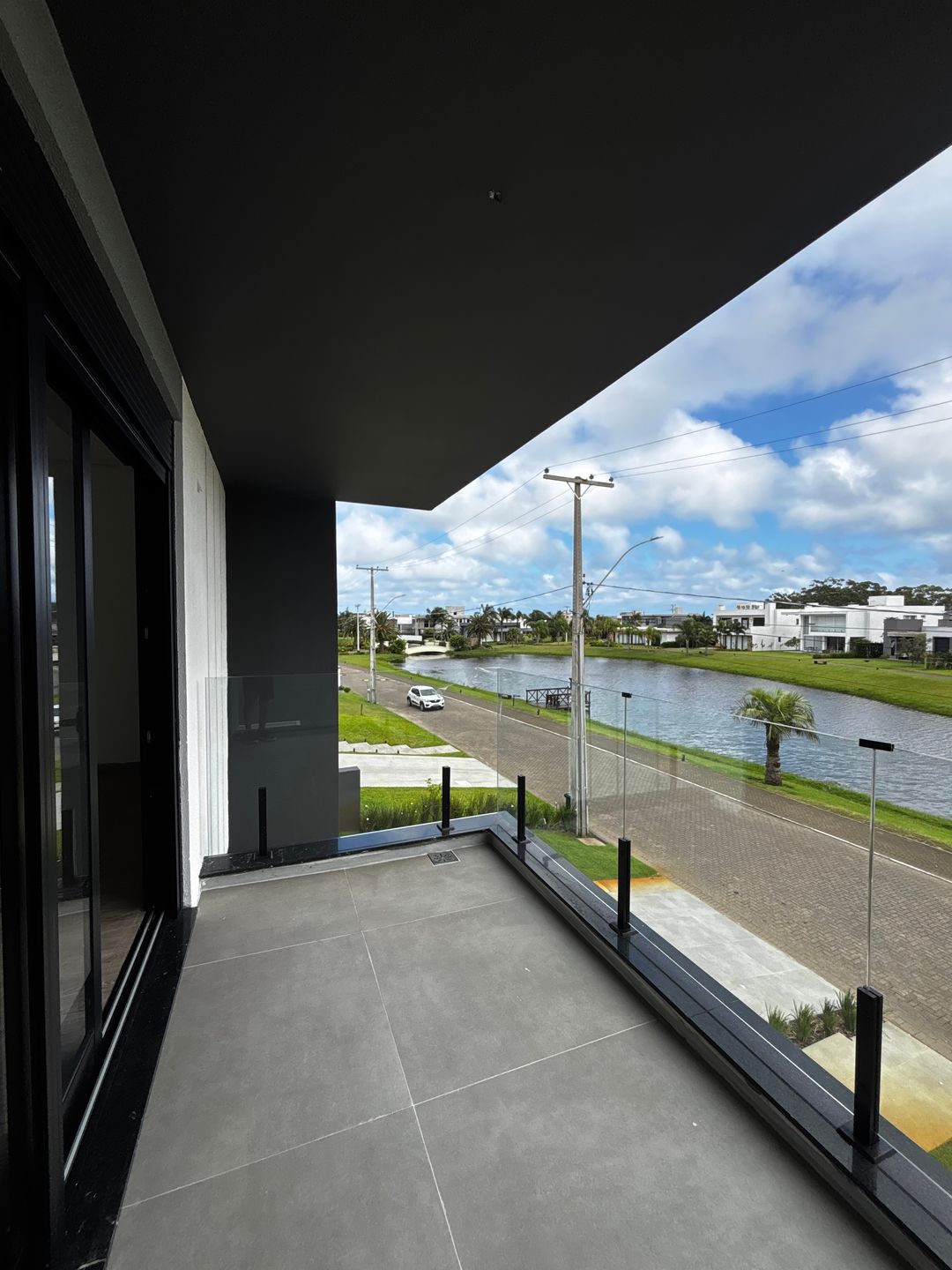 Casa 4 quartos sendo 4 suítes para venda no bairro Itapeva em Torres