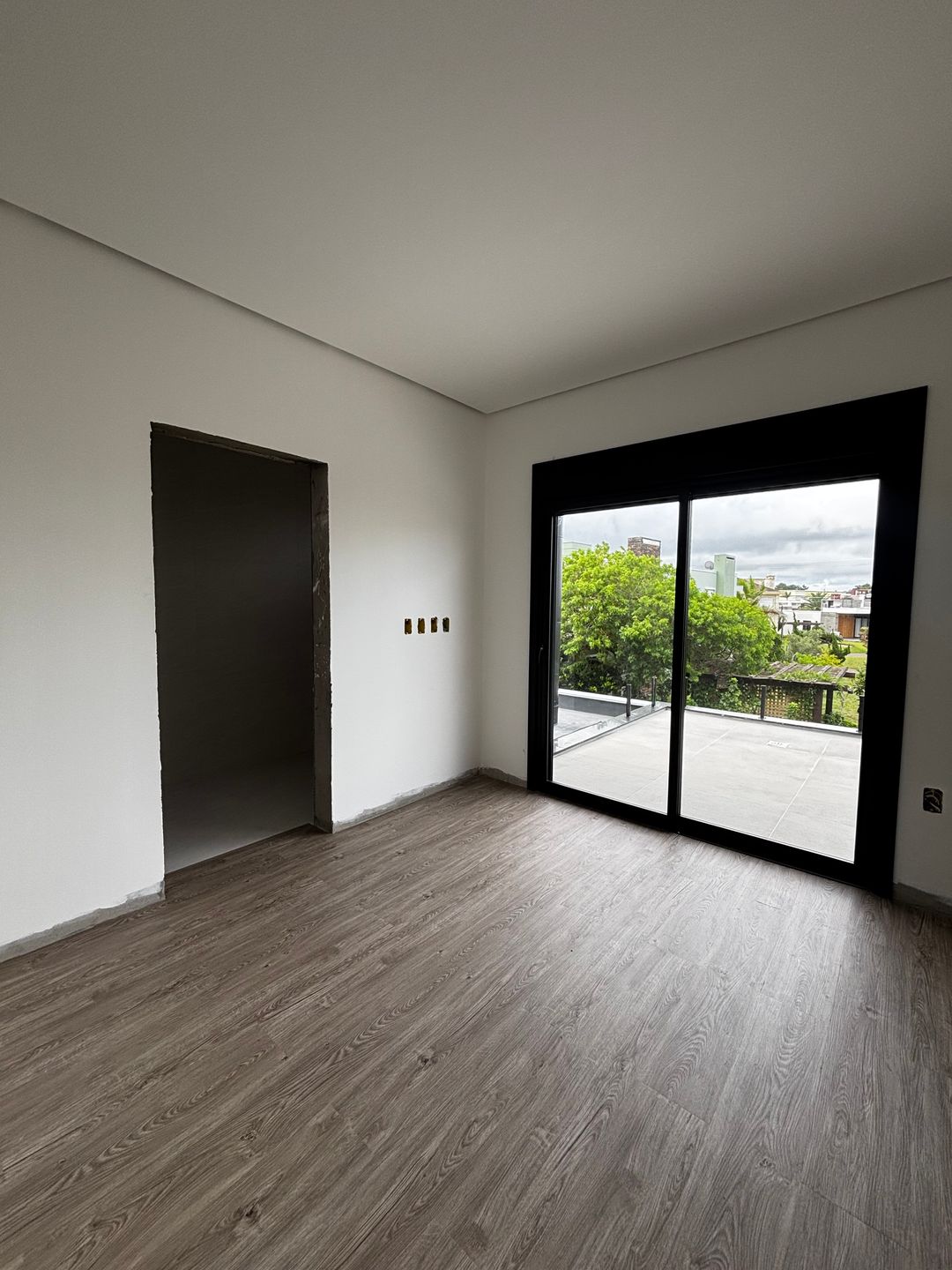 Casa 4 quartos sendo 4 suítes para venda no bairro Itapeva em Torres