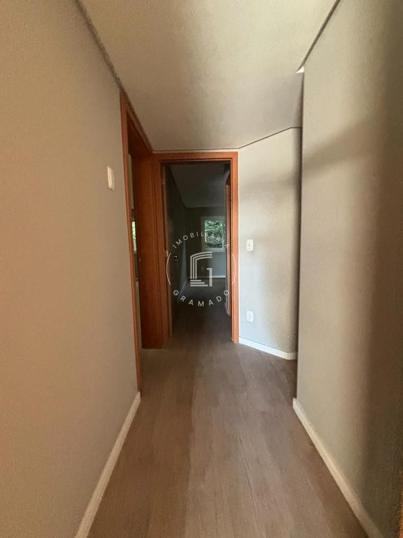 Apartamento para venda no bairro Floresta em Gramado