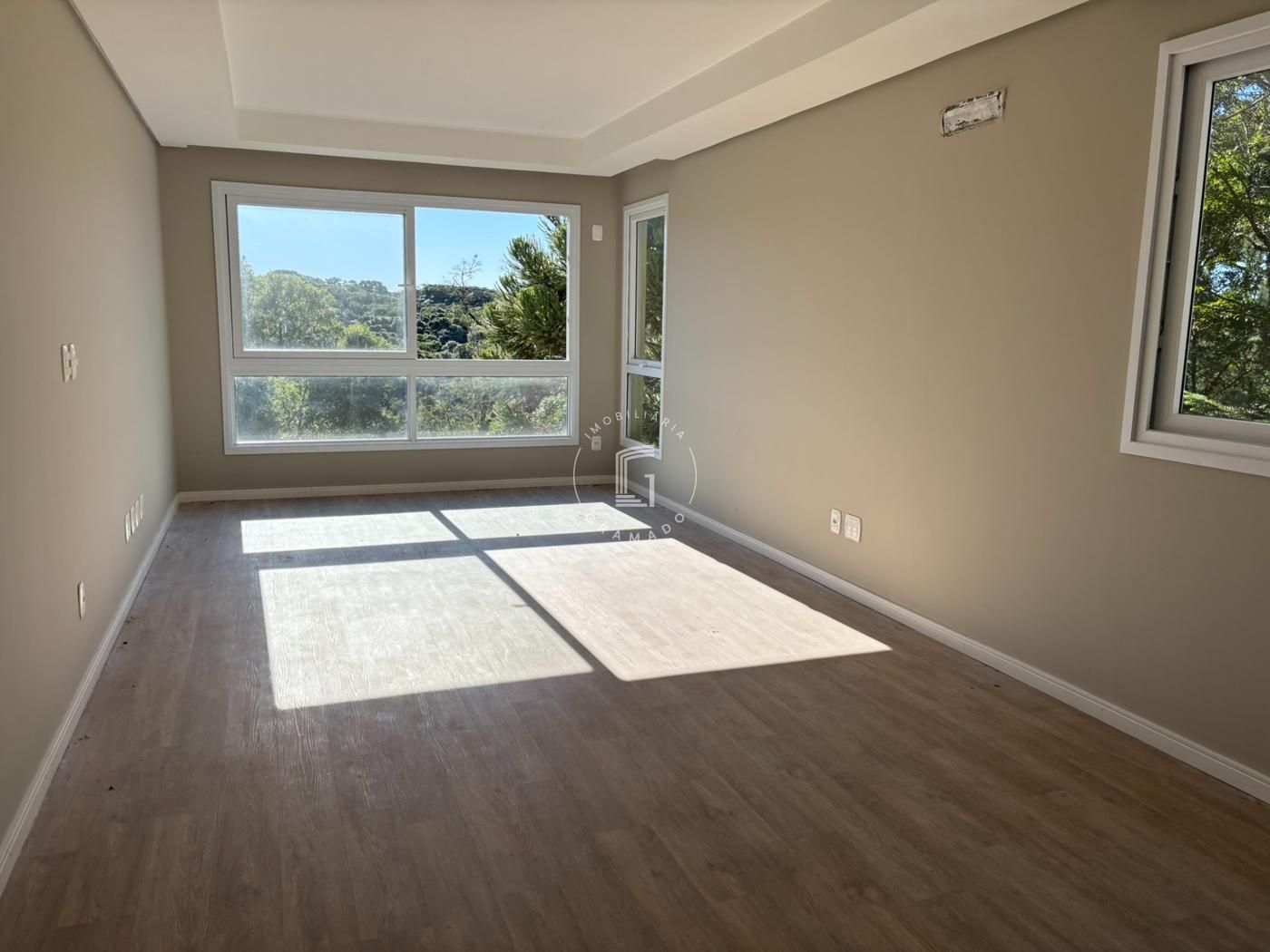 Apartamento para venda no bairro Floresta em Gramado