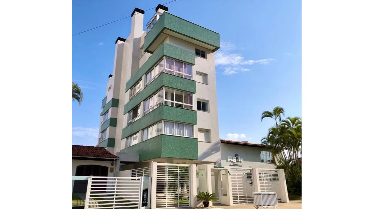 Apartamento 2 quartos sendo 1 suíte para venda no bairro Centro em Torres
