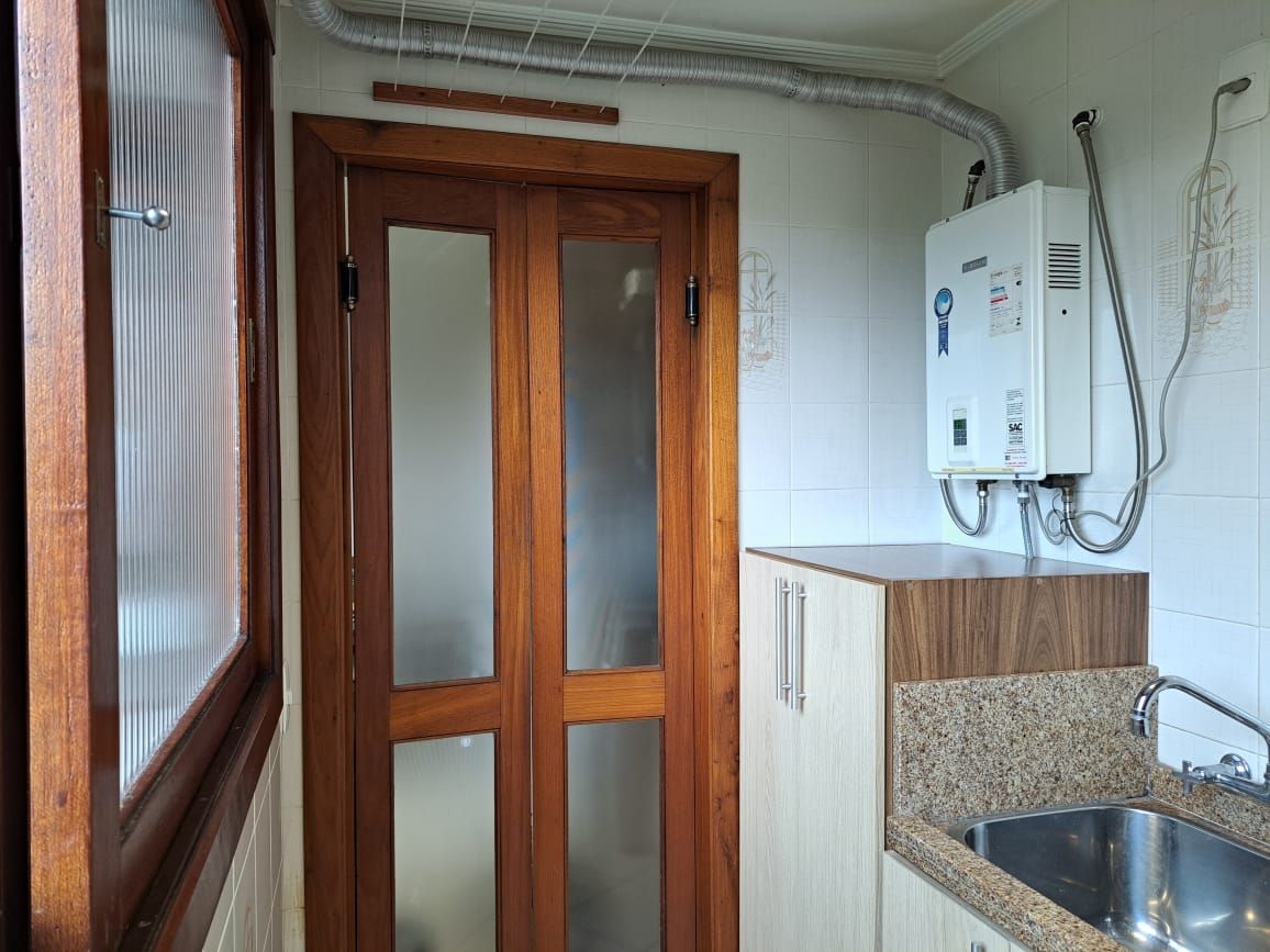 Apartamento 3 quartos sendo 1 suíte para venda no bairro Medianeira em Caxias do Sul