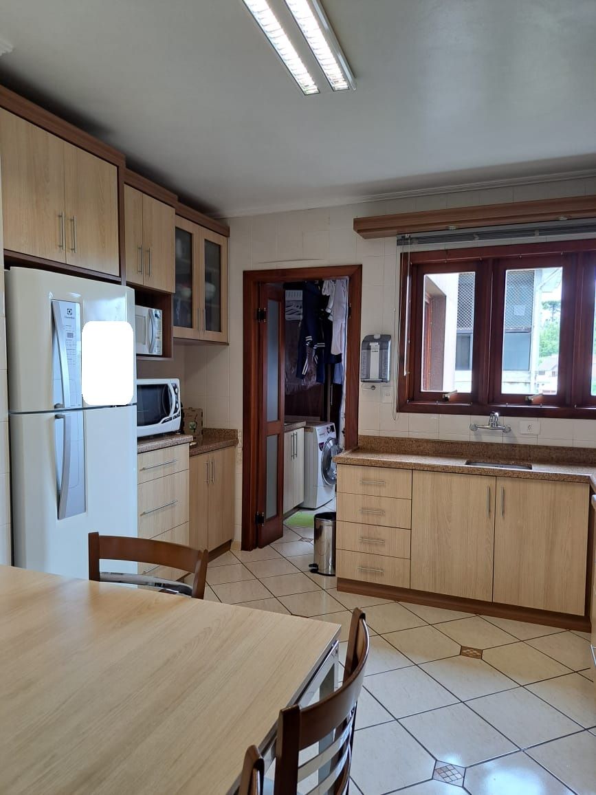 Apartamento 3 quartos sendo 1 suíte para venda no bairro Medianeira em Caxias do Sul