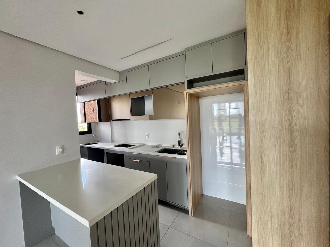 Apartamento 2 quartos sendo 1 suíte para venda no bairro Cidade Nova em Passo Fundo