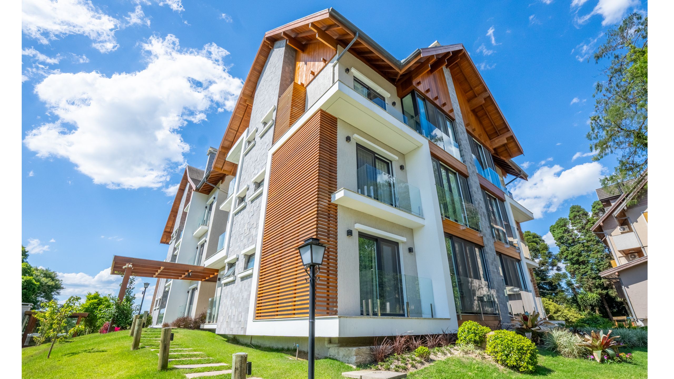 Apartamento 2 quartos sendo 2 suítes para venda no bairro Bavaria em Gramado