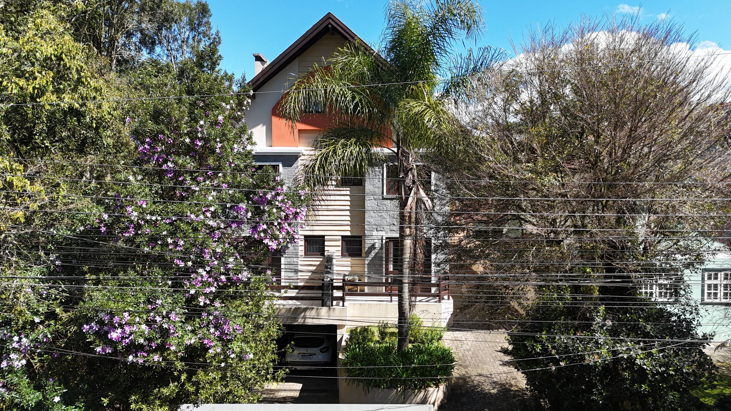 Apartamento 2 quartos sendo 1 suíte para venda no bairro Planalto em Gramado