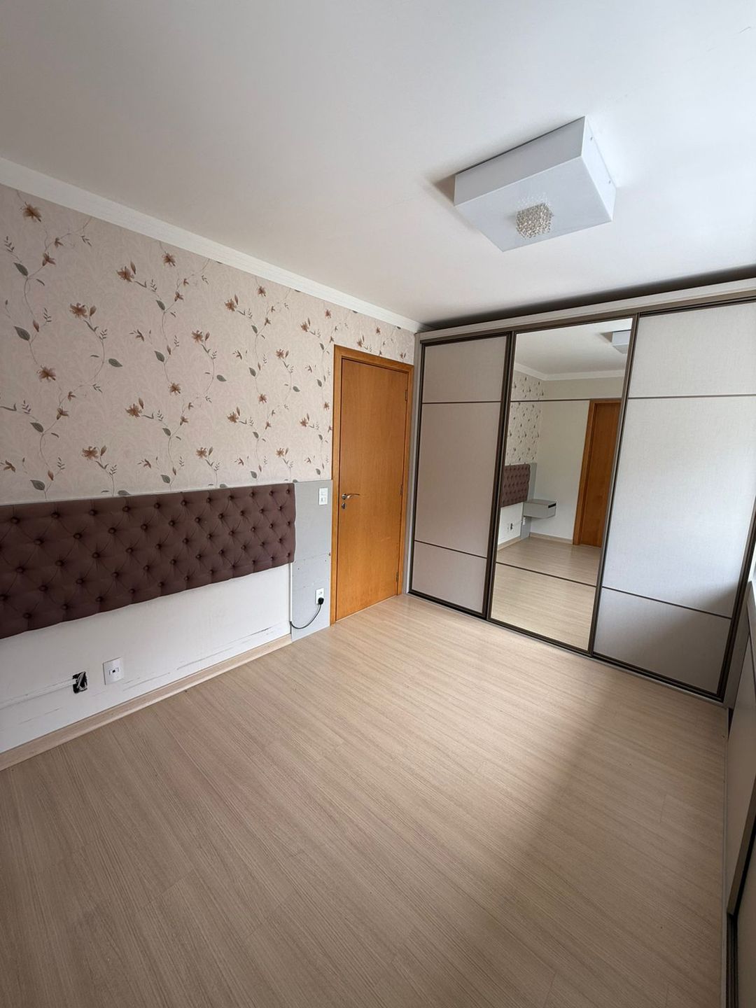 Apartamento para venda no bairro Madureira em Caxias do Sul