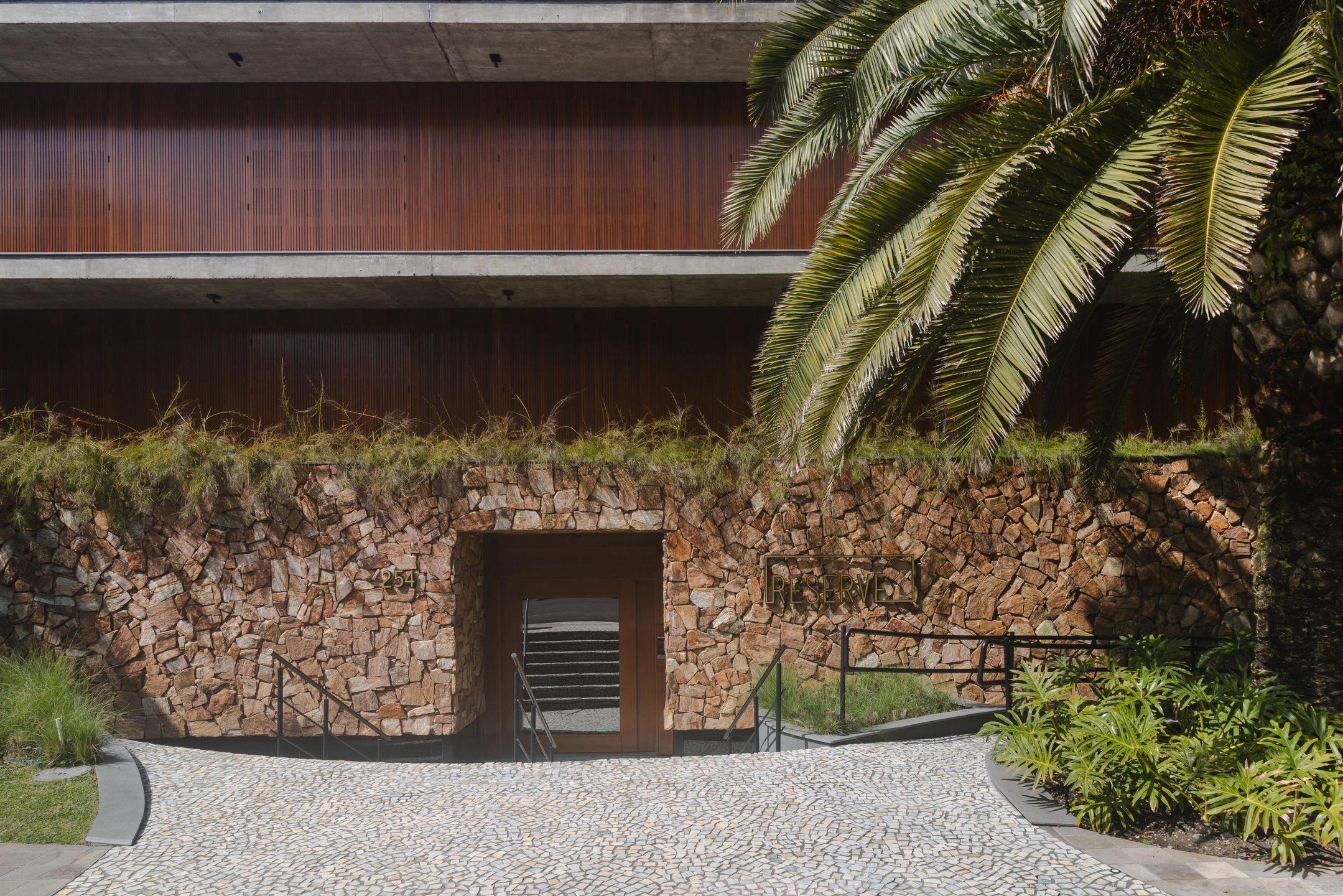 Apartamento 3 quartos sendo 3 suítes para venda no bairro Prainha em Torres