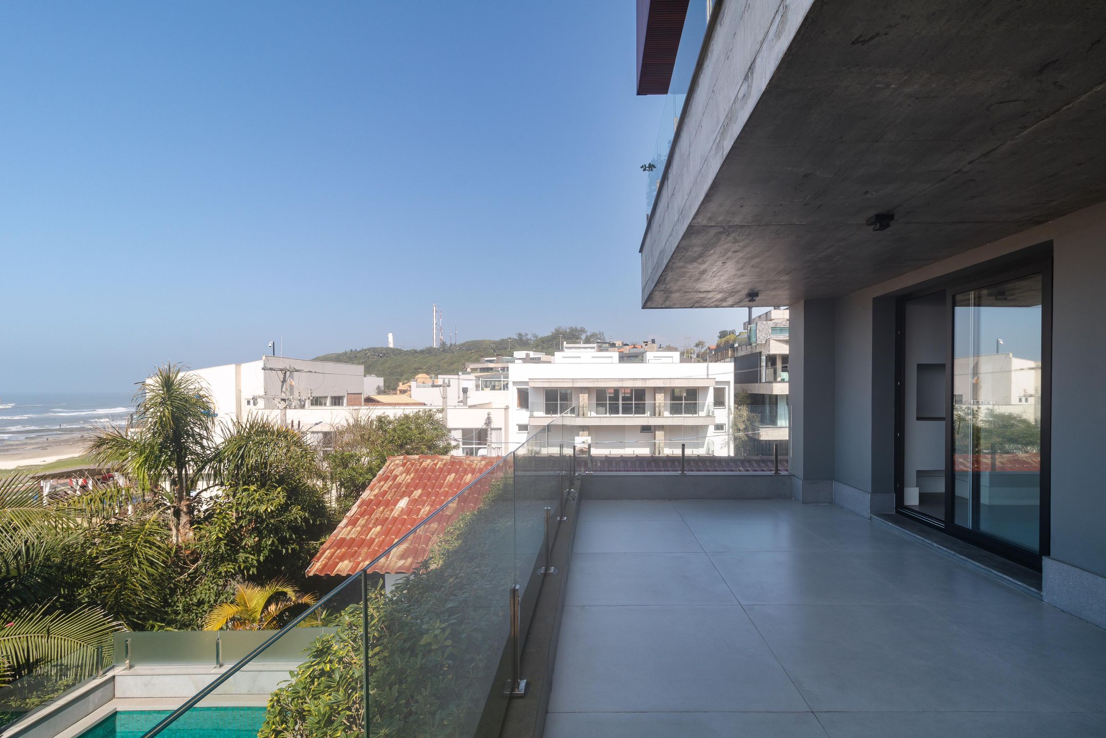 Apartamento 3 quartos sendo 3 suítes para venda no bairro Prainha em Torres