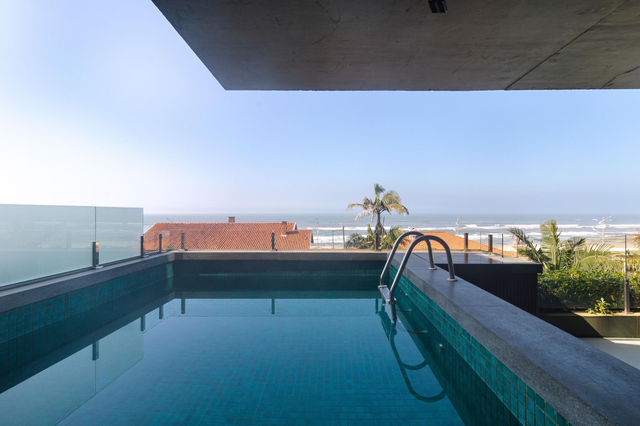 Apartamento 3 quartos sendo 3 suítes para venda no bairro Prainha em Torres