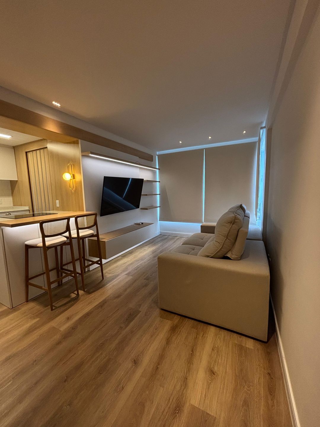 Apartamento 2 quartos sendo 1 suíte para venda no bairro Igra Sul em Torres