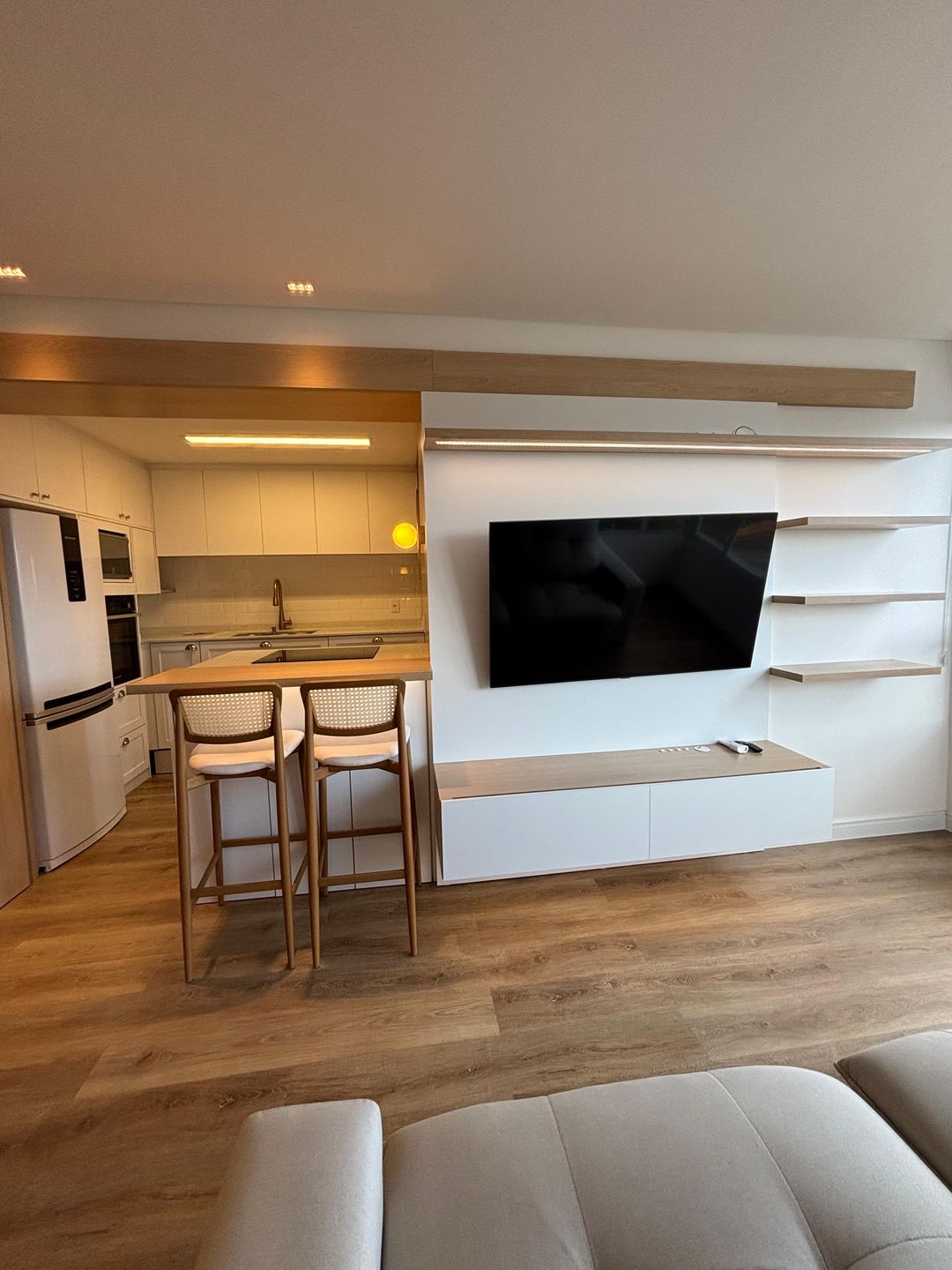 Apartamento 2 quartos sendo 1 suíte para venda no bairro Igra Sul em Torres