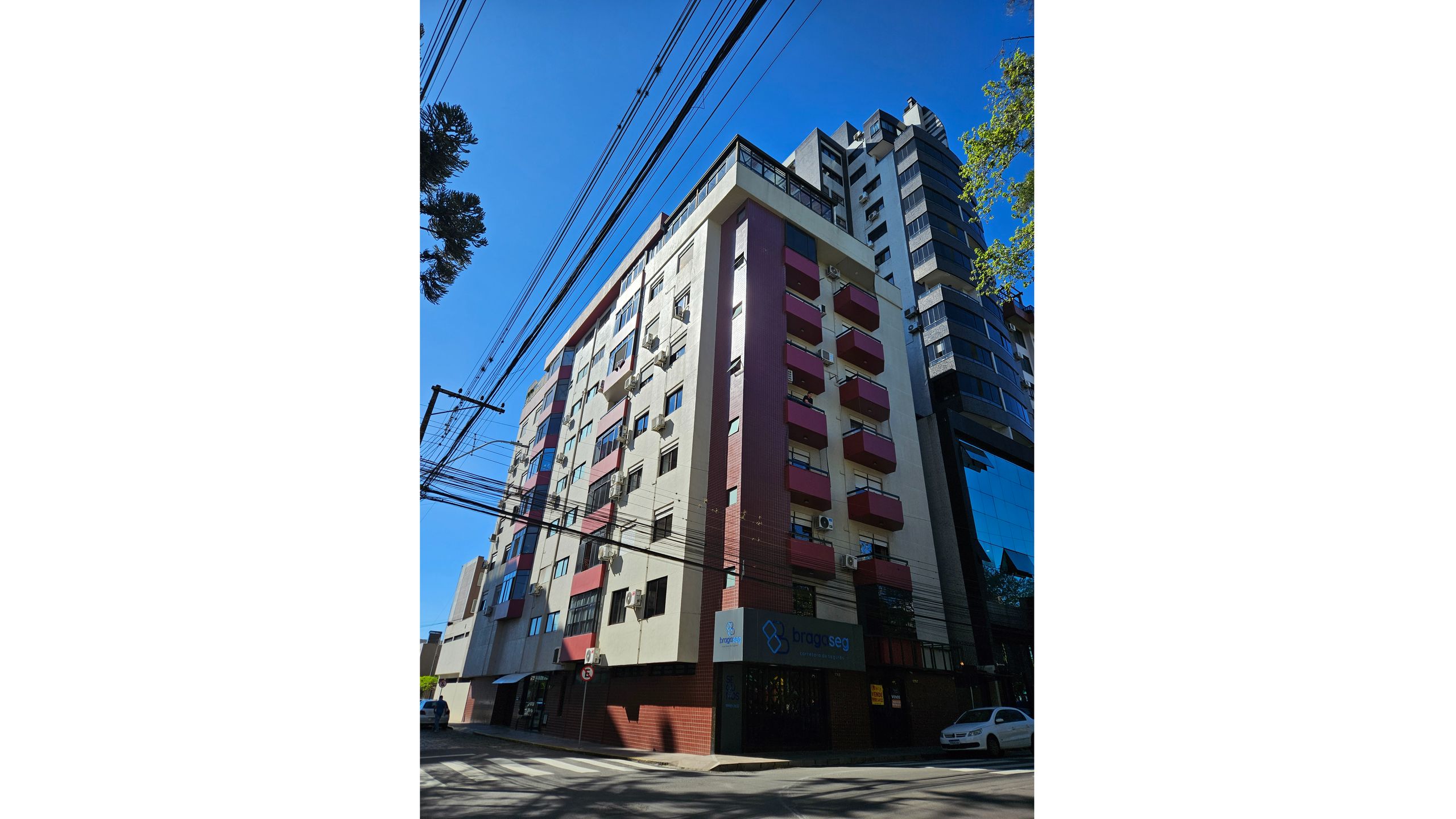 Imóvel 4 quartos sendo 2 suítes para venda no bairro Centro  em Passo Fundo